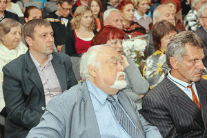 b_300_200_16777215_0_0_images_old_stories_news_2013_Vovk_IMG_1575.gif